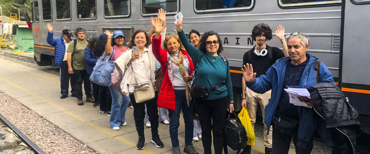 Sacred Valley + Machu Picchu Tour 2 Days