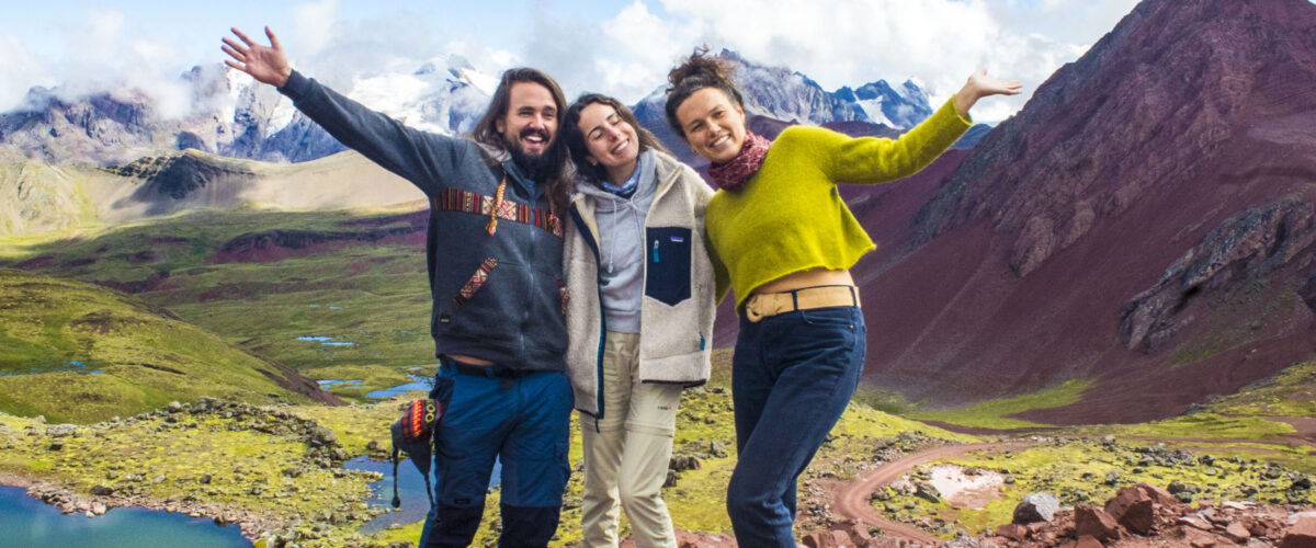 Red Valley & Rainbow Mountain1 Day Hike