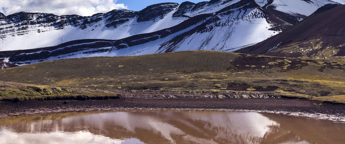 Red Valley & Rainbow Mountain1 Day Hike