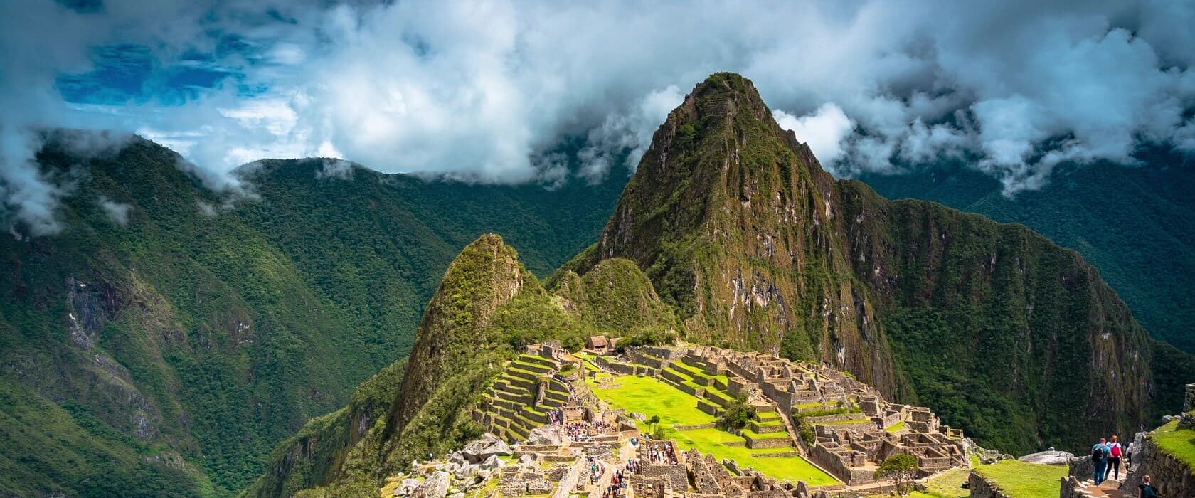 How to get to Machu Picchu from Cusco?